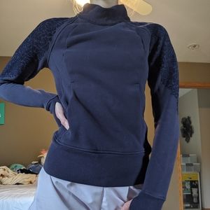 Thermal Lululemon turtleneck